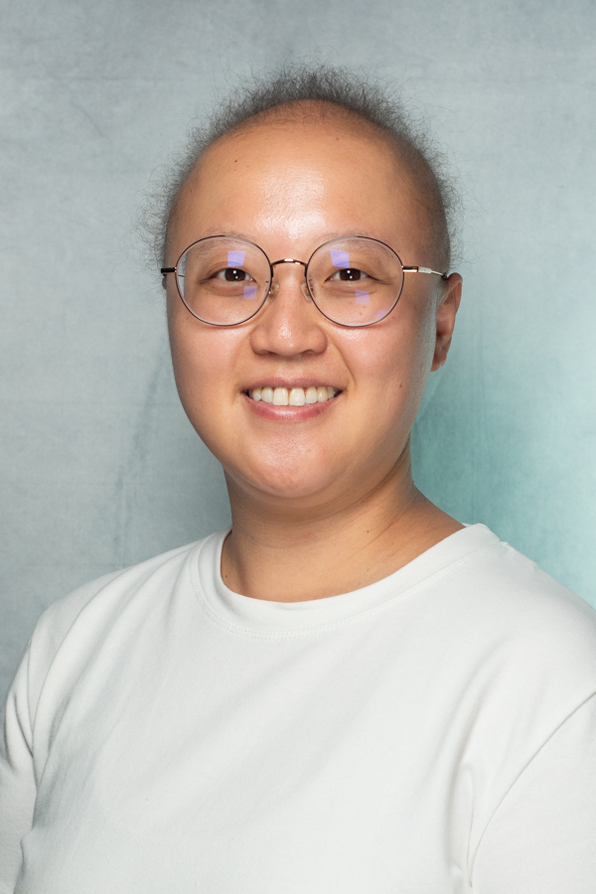 Sara Lin : Housing Coordinator, Administrative Assistant