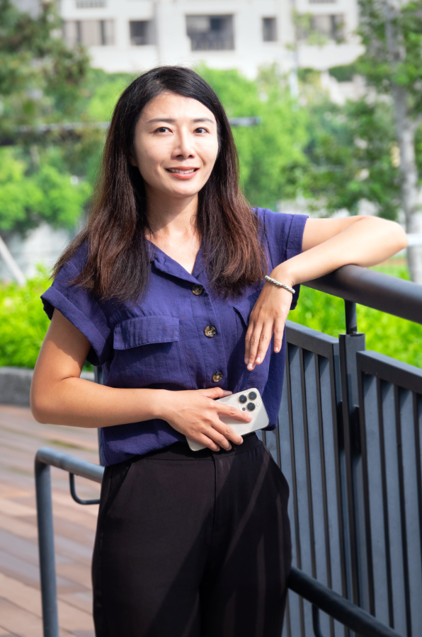 Ting Shan Chien : ES & MS Mandarin Teacher