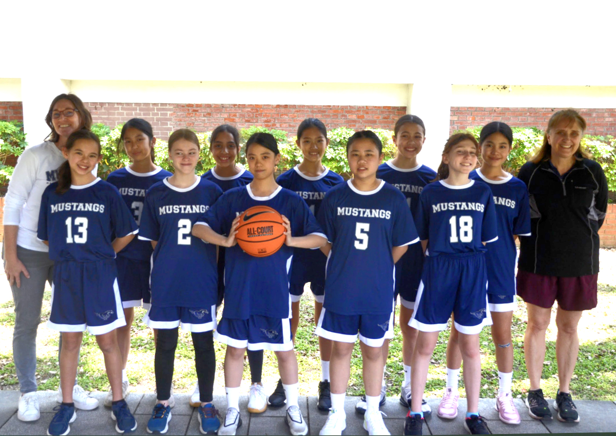 web - 2024-25 Gr6 Girls Basketball team photo